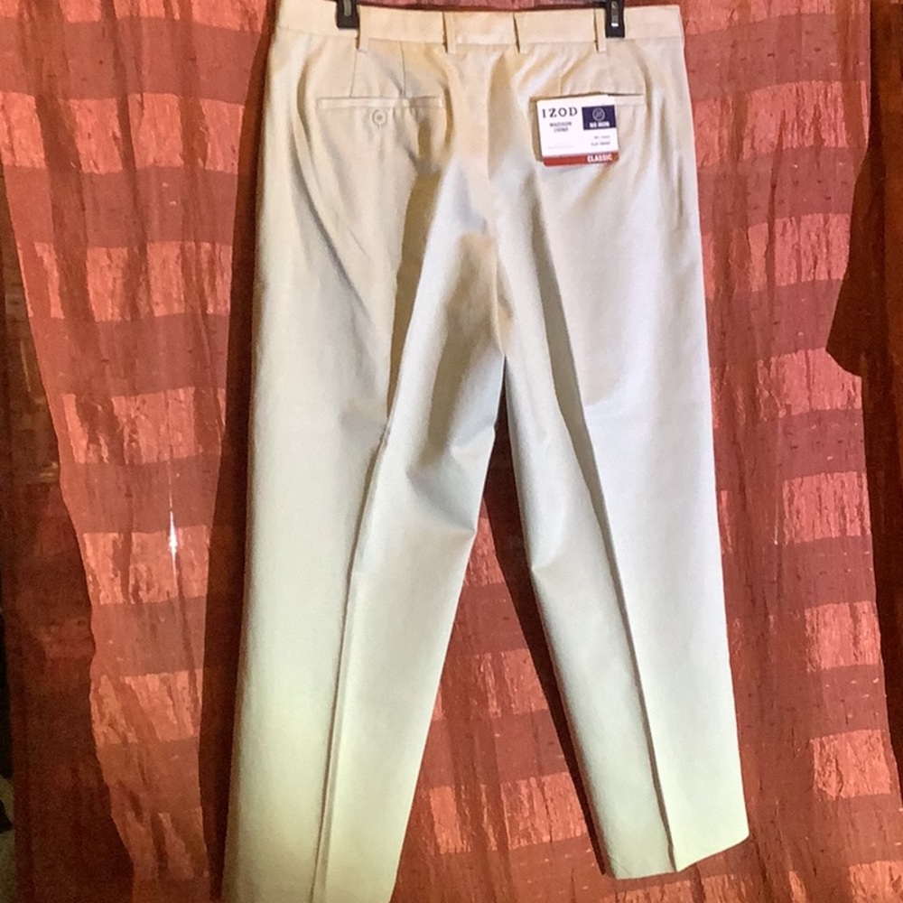 Izod  Madison Chino flat front pants